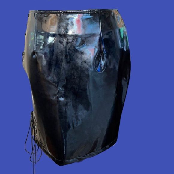 MISS CIRCLE NEW YORK NWT PATENT BLACK LACE UP SKIRT SZ LARGE NWT MS CIRCLE - Picture 2 of 8